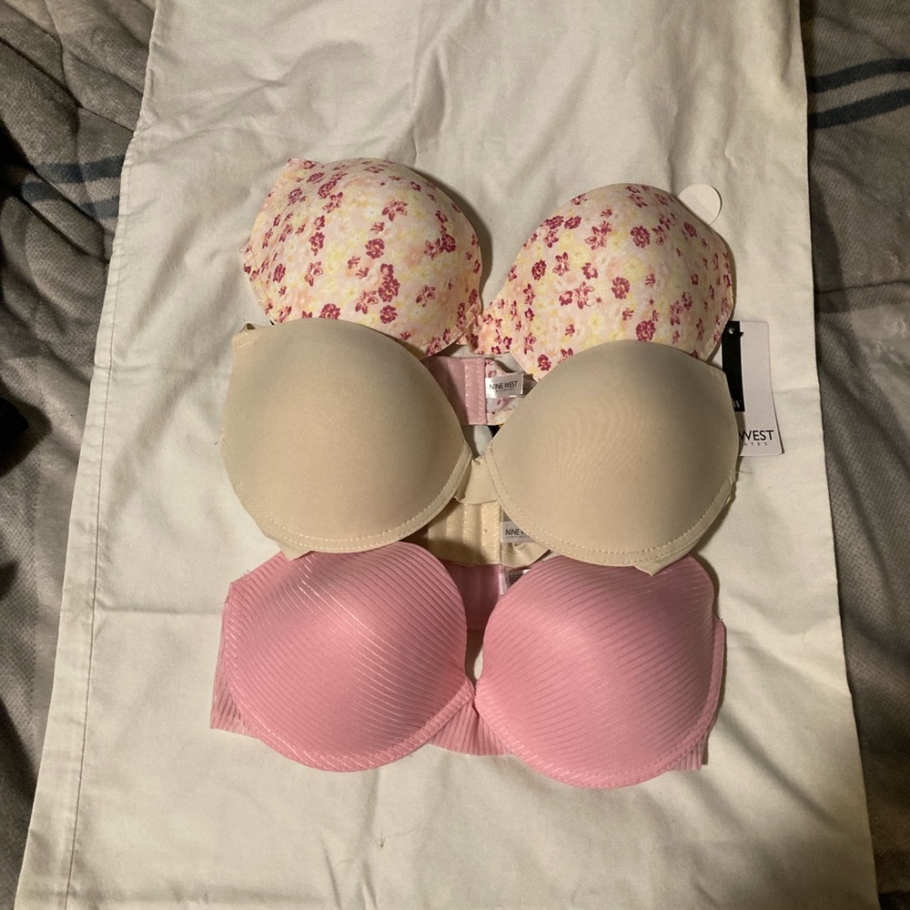 NWT! Nine West 3 pack bras. 38C - Picture 2 of 5